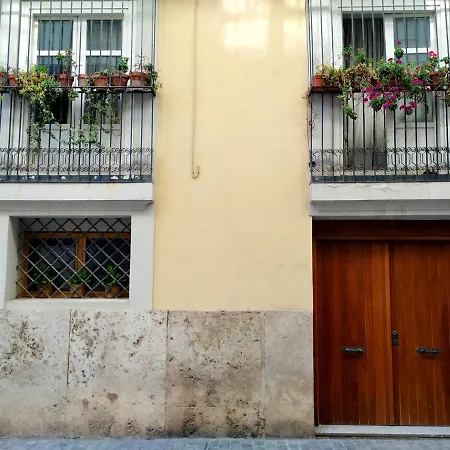 Estudio Pino En Casco Antiguo Valenciayole * Valência
